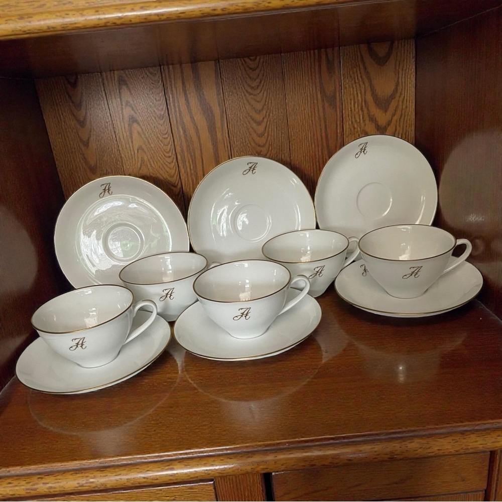 Okura Japan Art China Gold Line Monogram “A” Porcelain Morning Cups Saucers 11pc